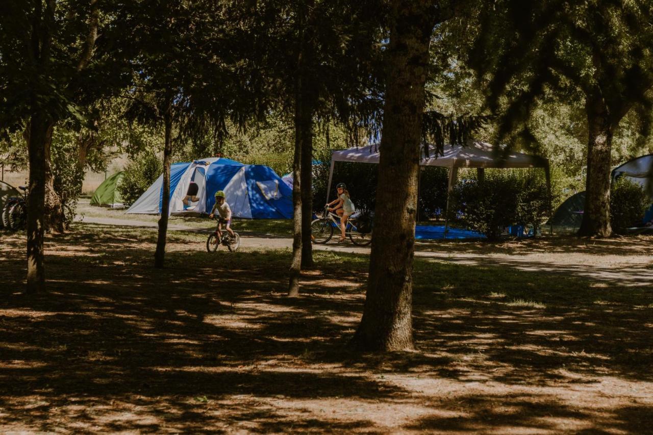 מלון סנט-אברטין Onlycamp Tours Val De Loire מראה חיצוני תמונה